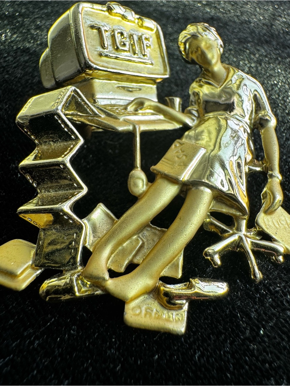 VTG 1980s TGIF Computer Desk Brooch Gold Tone Danecraft AJC Novelty Pin
